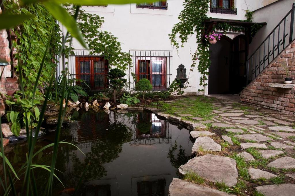 Hotel New Fajka Mikulov Exterior foto